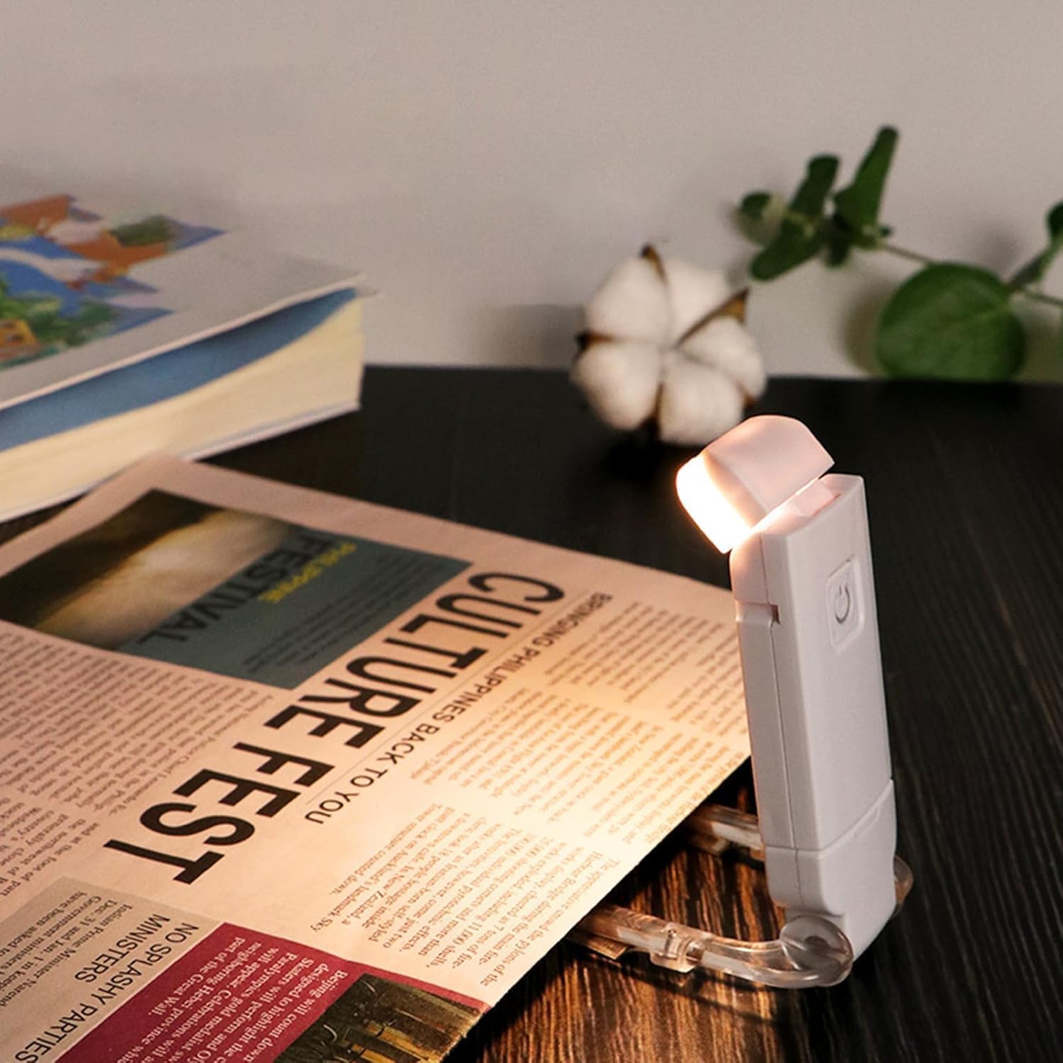 Rechargeable Clip-On Book Light with LED Bookmark Design, 3 Amber Color Modes, Long-Lasting Illumination—Perfect for Reading in Bed, Book Lovers, and Kids.